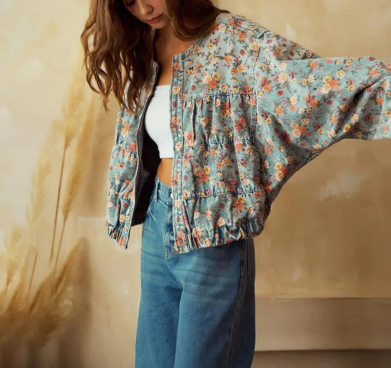 Women's Spring & Autumn Floral Denim Jacket  Casual Loose Short Coat with Pockets