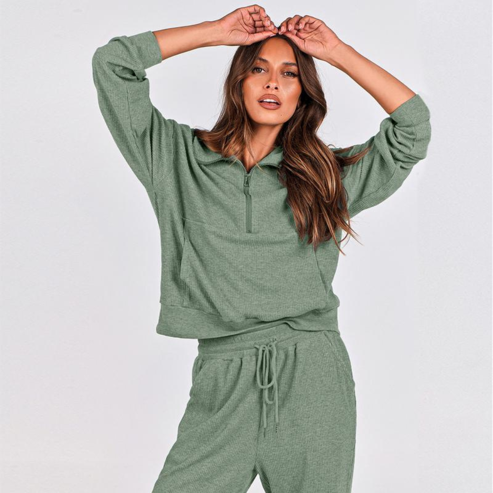 Women's 2-Piece Half-Zip Sweatshirt & Jogger Set – Soft, Relaxed Fit