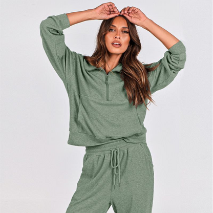 Women's 2-Piece Half-Zip Sweatshirt & Jogger Set – Soft, Relaxed Fit